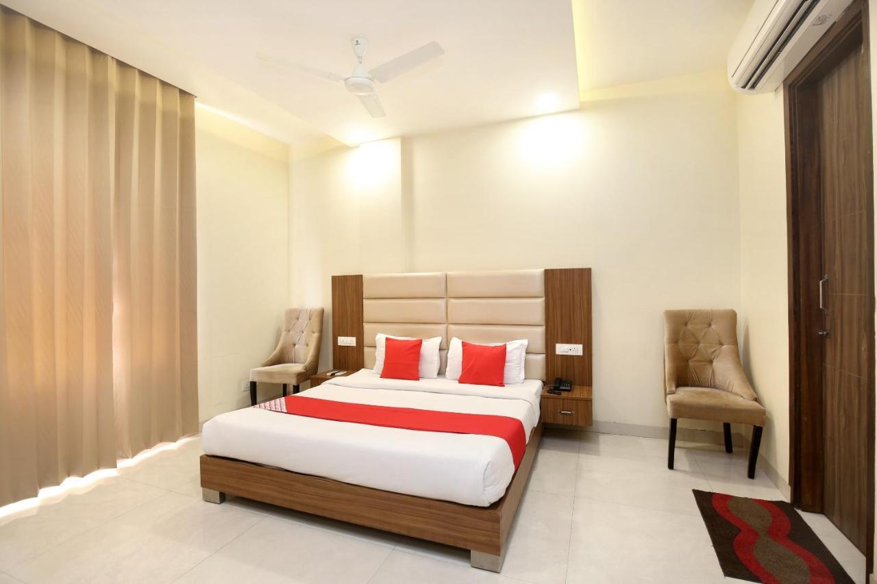 Capital O 8510 Welcome Inn Amritsar Exterior foto